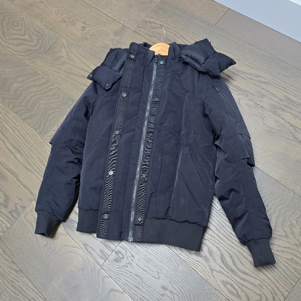 Lululemon Winter Warrior 600 Down Fill Waterproof Bomber Coat in Black